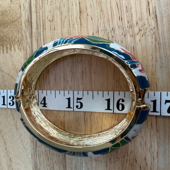 Tommy Bahama Gold-Tone Enamel Floral Hinged Bangle Bracelet Size 7.25 Multicolor - Picture 8 of 11